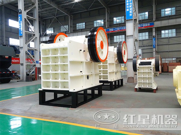 69石頭顎破機廠家，提供現(xiàn)貨，可到場考察