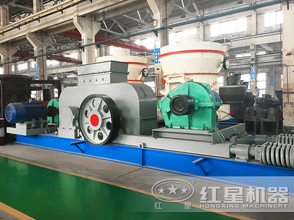 四輥破碎機效能高作業(yè)、噪音小