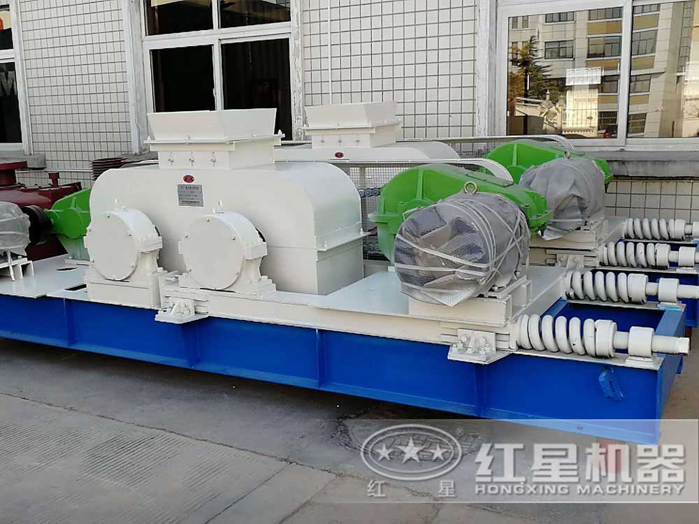四輥破碎機效能高作業(yè)、噪音小