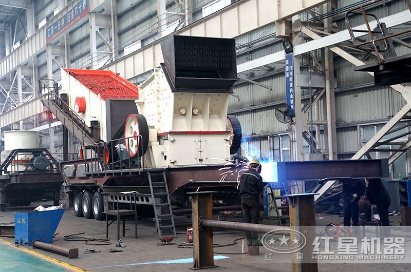 時產(chǎn)150噸建筑垃圾移動破碎機(jī)，可定制