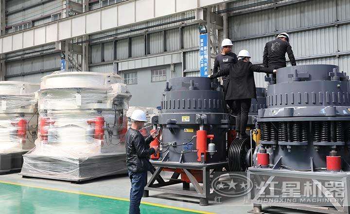 全液壓圓錐破碎機(jī)，液壓過載保護(hù)裝置，自動調(diào)節(jié)出料粒度