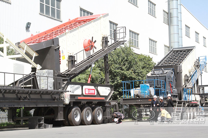 移動(dòng)混凝土塊破碎機(jī)廠家，多款機(jī)型提供