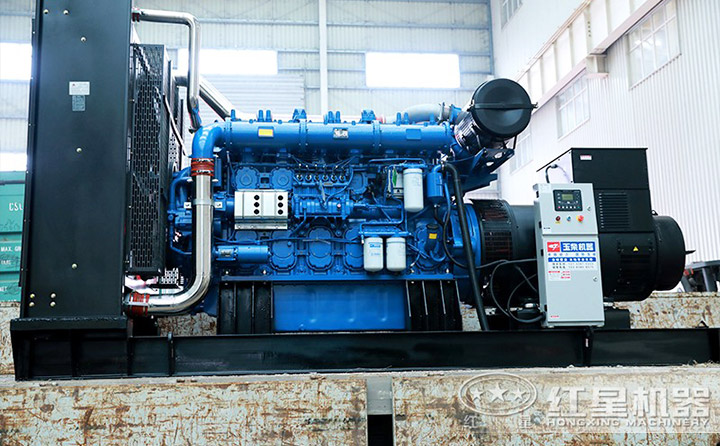 PE1200\*1500顎破機配大功率電機，動力足，現(xiàn)場作業(yè)更效能高 