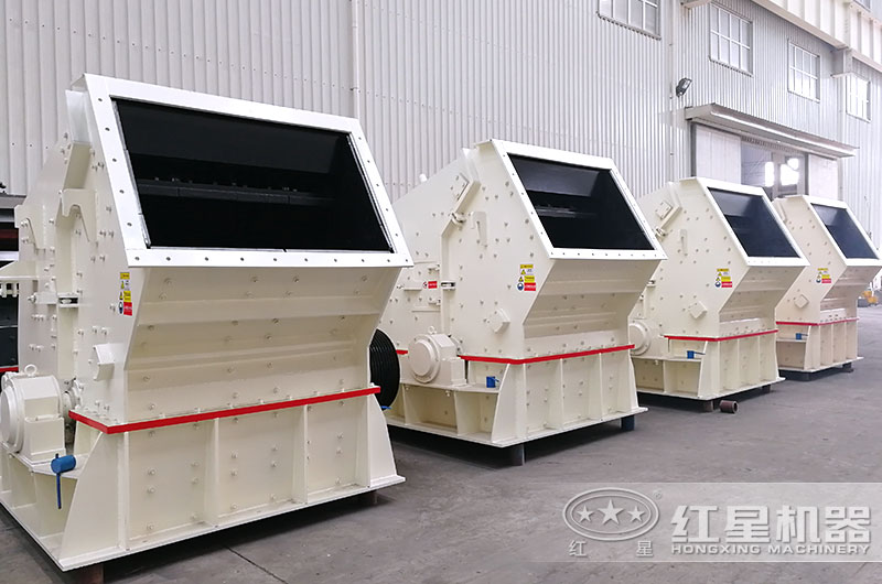 反擊式破碎機-粒形好、綜合效益高