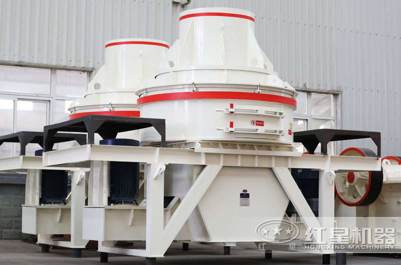 直通沖擊式制砂機(jī)，體積小，適用于中小型廠家