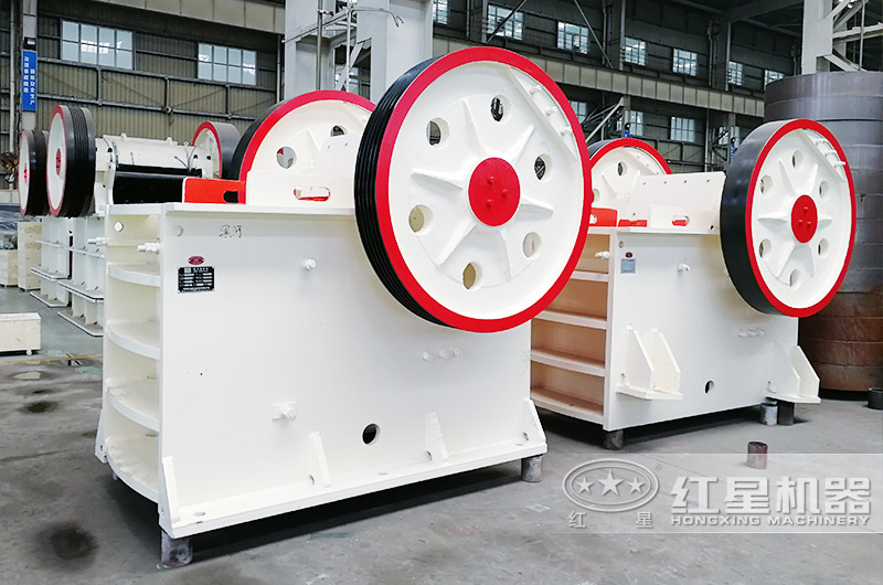 細(xì)鄂破石子破碎機(jī)，投資小，質(zhì)量好