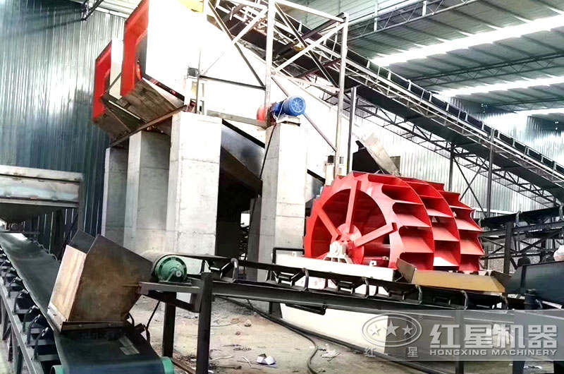 三輪大型水洗沙機作業(yè)現場